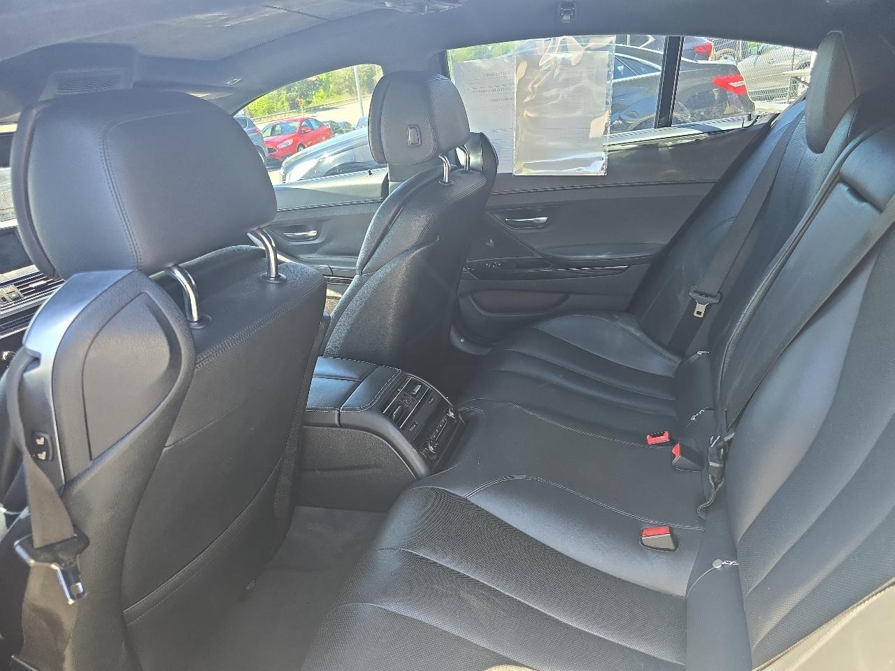 BMW 6 Series 4dr Sdn 640i RWD Gran Coupe 2015