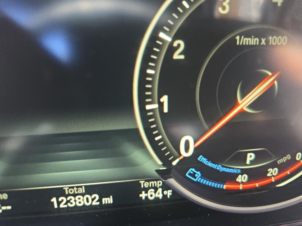 BMW 6 Series 4dr Sdn 640i RWD Gran Coupe 2015