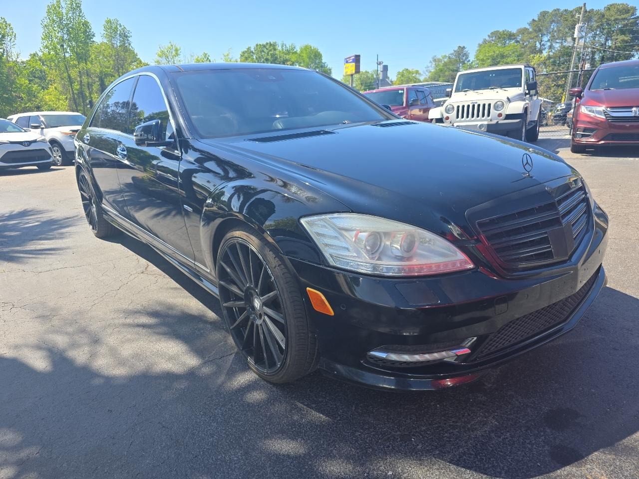 Mercedes-Benz S-Class 4dr Sdn S 550 4MATIC 2012