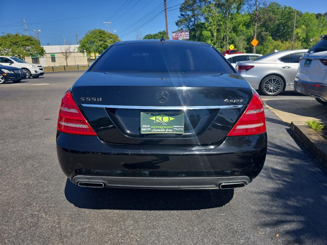 Mercedes-Benz S-Class 4dr Sdn S 550 4MATIC 2012