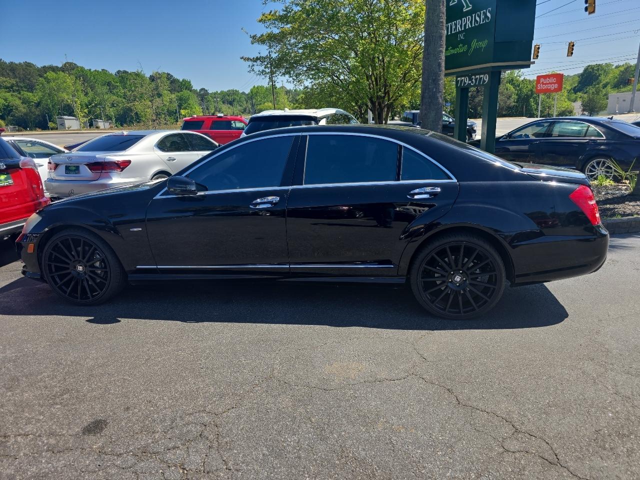 Mercedes-Benz S-Class 4dr Sdn S 550 4MATIC 2012