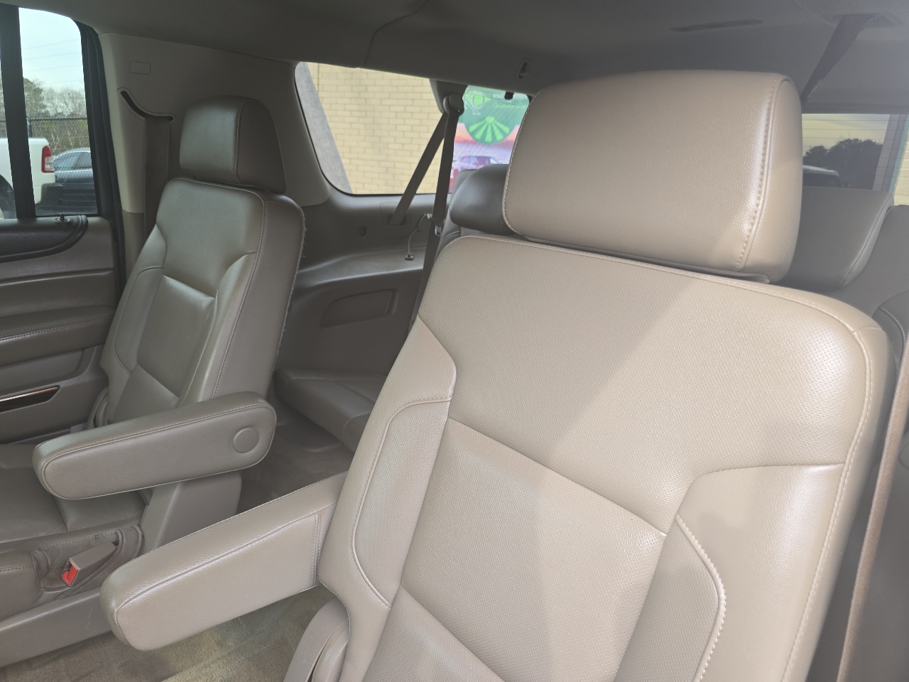 GMC Yukon XL 4WD 4dr SLT 2015