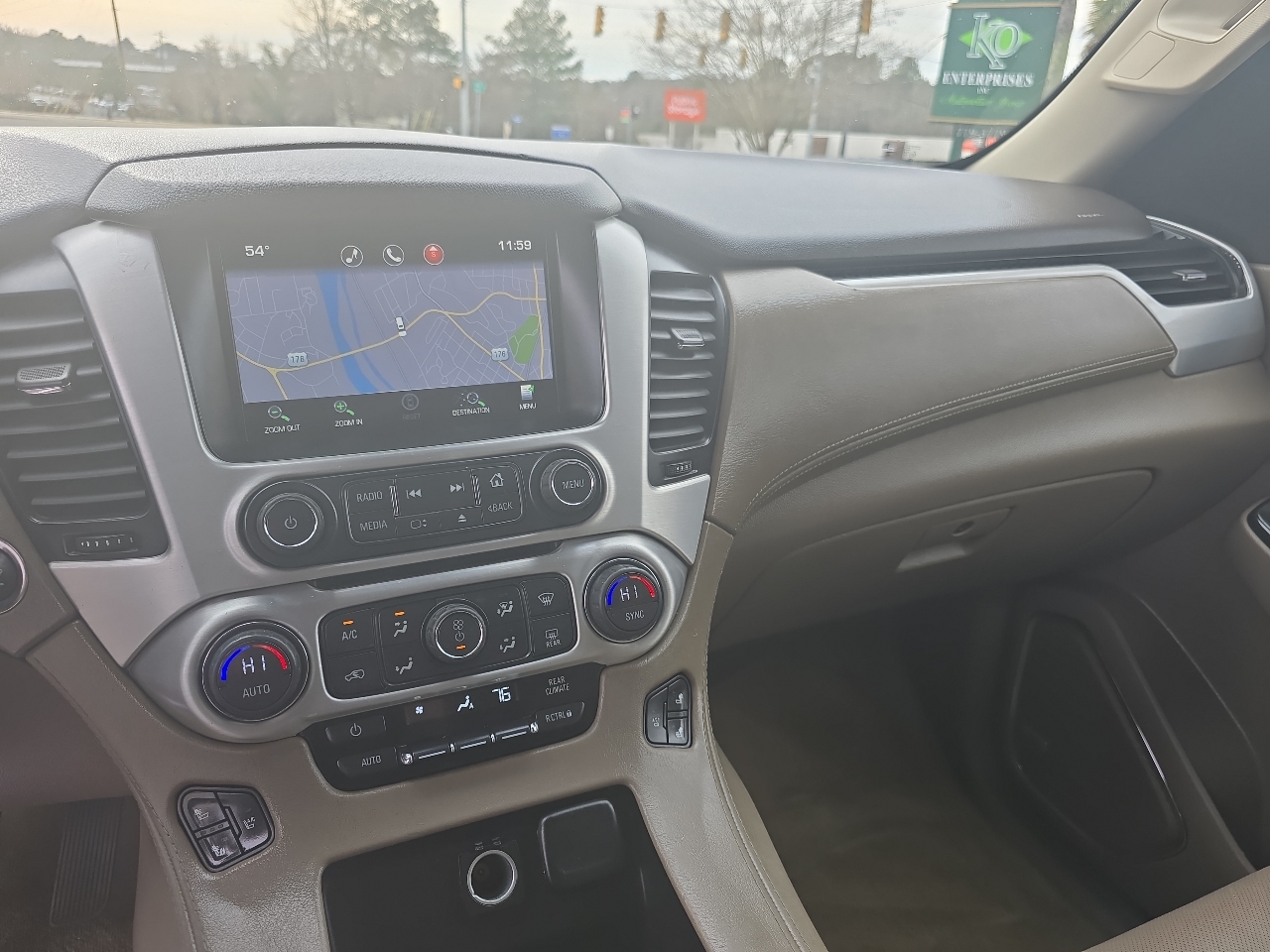 GMC Yukon XL 4WD 4dr SLT 2015