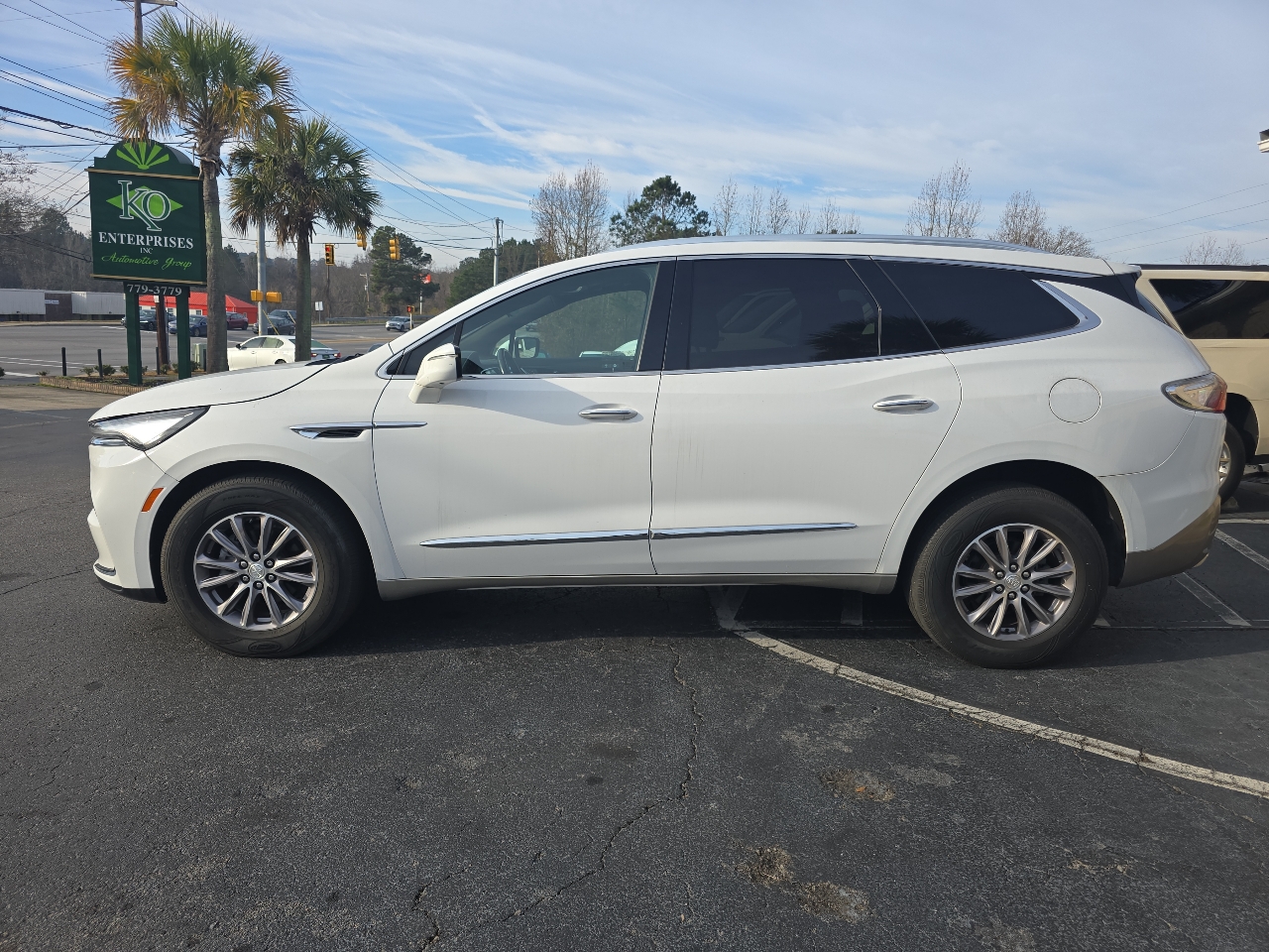 Buick Enclave AWD 4dr Premium 2022