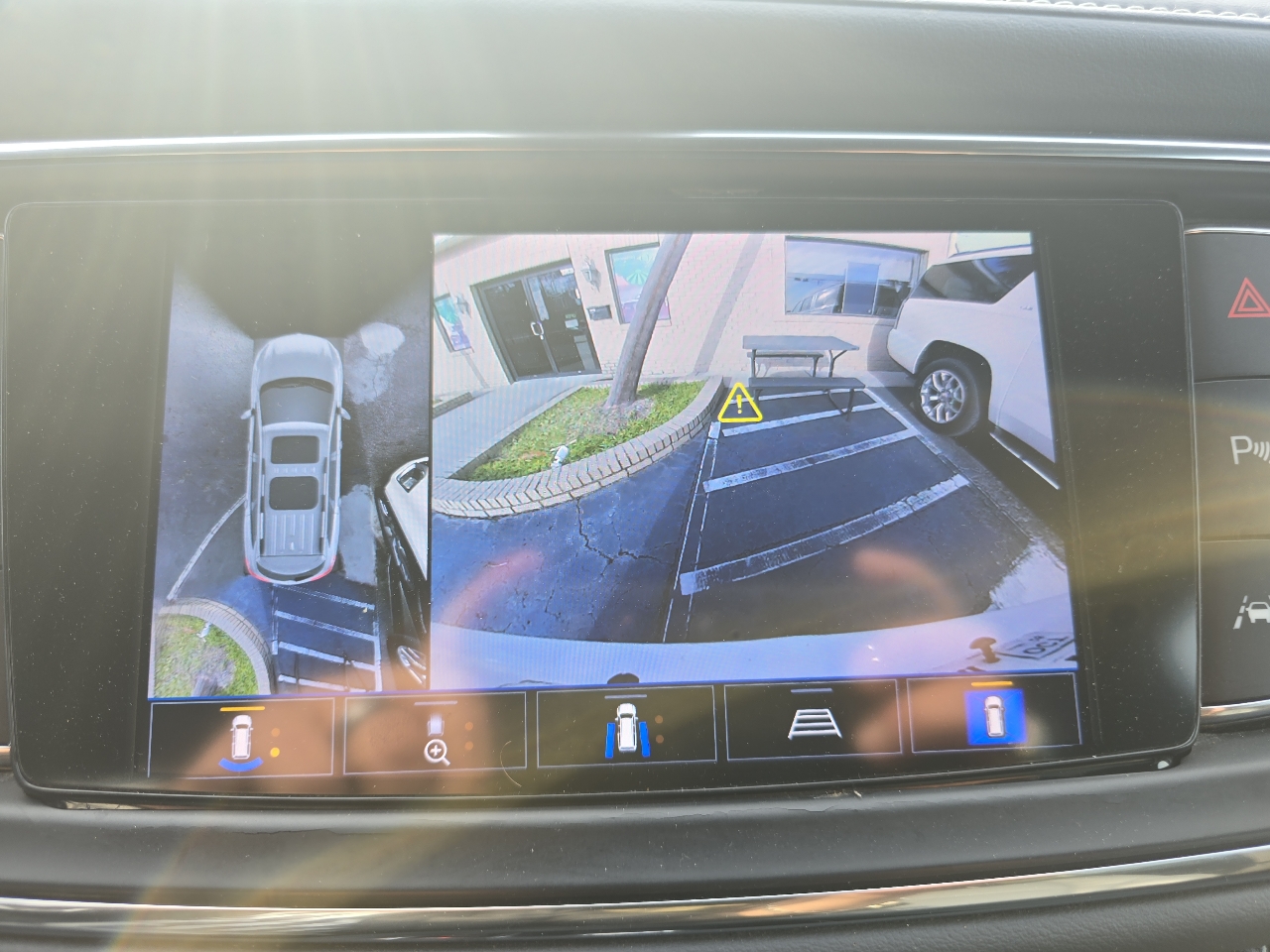 Buick Enclave AWD 4dr Premium 2022