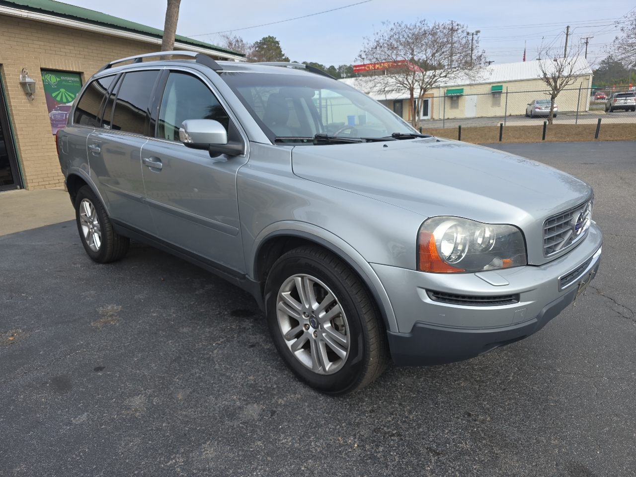 Volvo XC90 AWD 4dr I6 2011