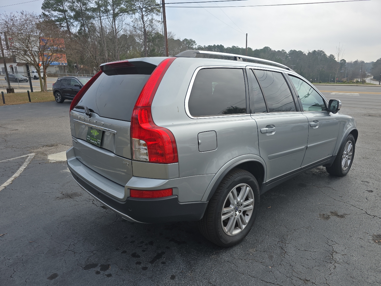 Volvo XC90 AWD 4dr I6 2011