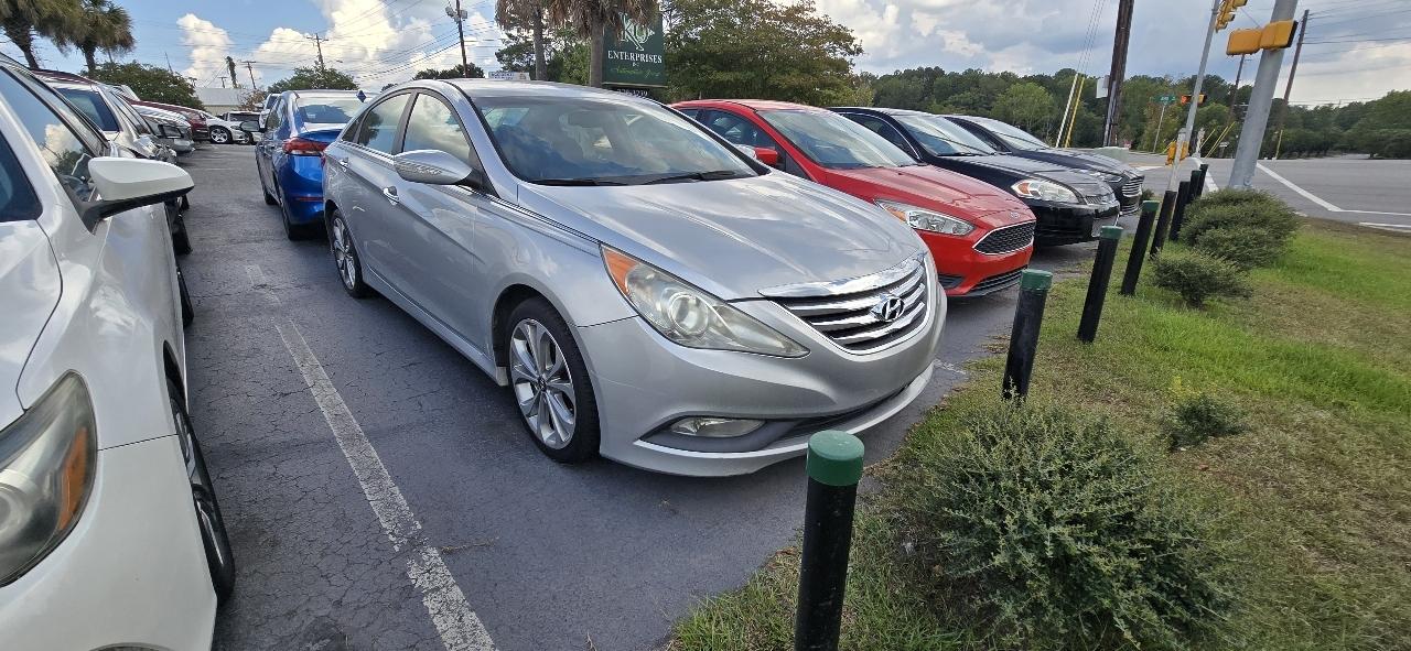 Hyundai Sonata 4dr Sdn 2.4L Auto SE 2014