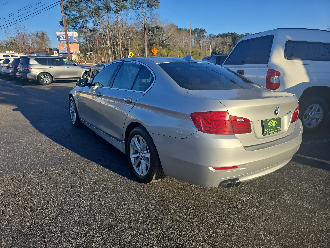 BMW 5 Series 4dr Sdn 528i RWD 2016