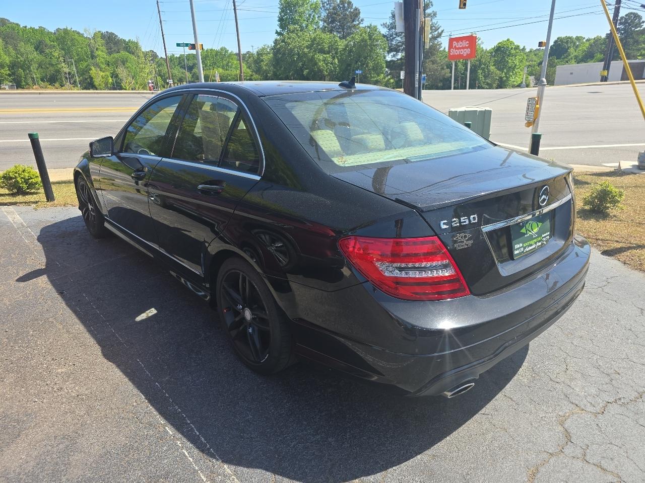 Mercedes-Benz C-Class 4dr Sdn C 250 Sport RWD 2012
