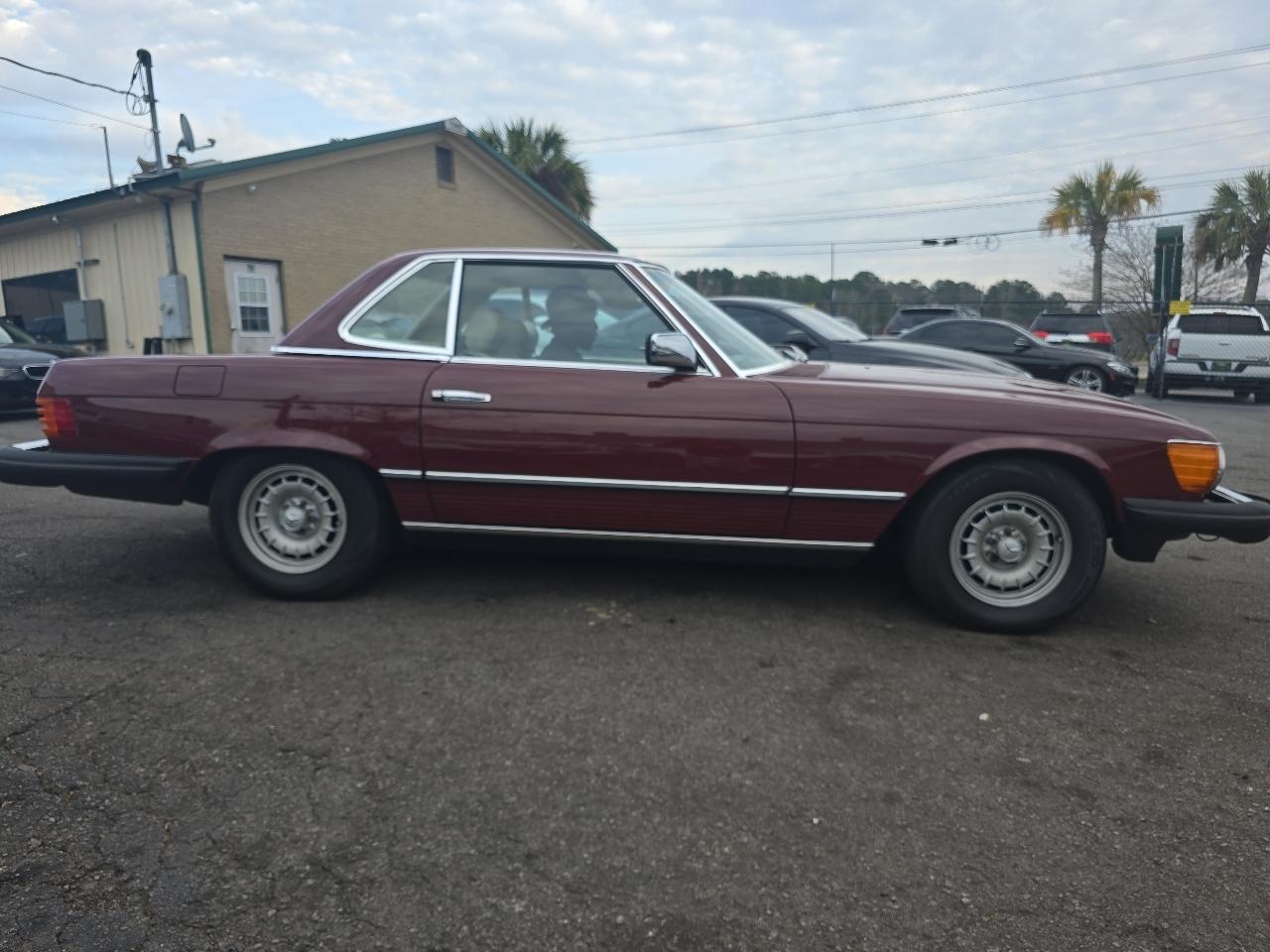 Mercedes-Benz 380 Series 2dr Coupe 380SL 1983