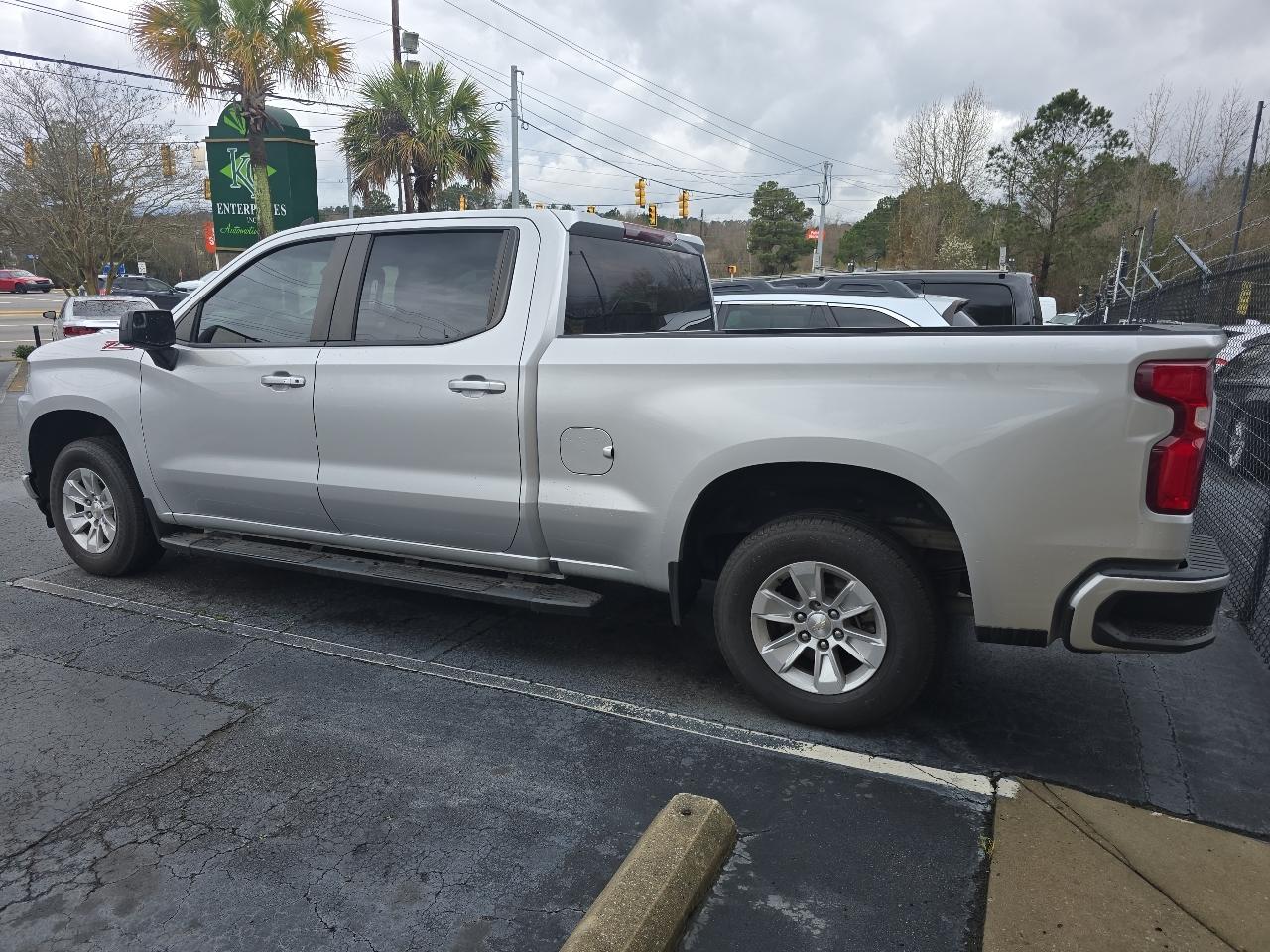Chevrolet Silverado 1500 4WD Crew Cab 157" RST 2021