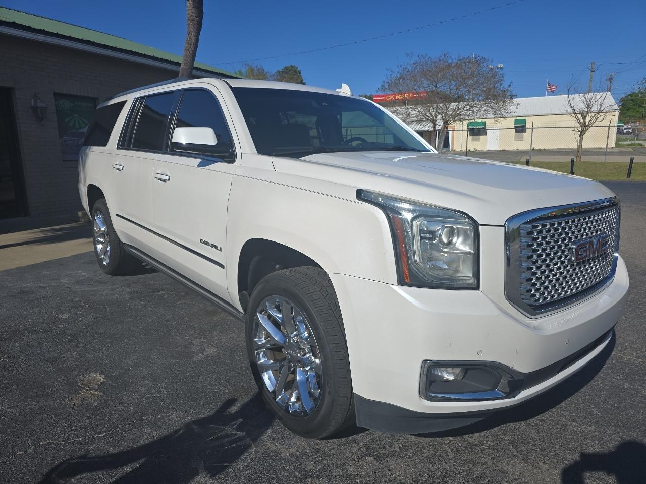 GMC Yukon XL 2WD 4dr Denali 2016