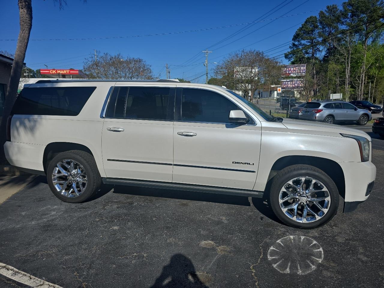 GMC Yukon XL 2WD 4dr Denali 2016