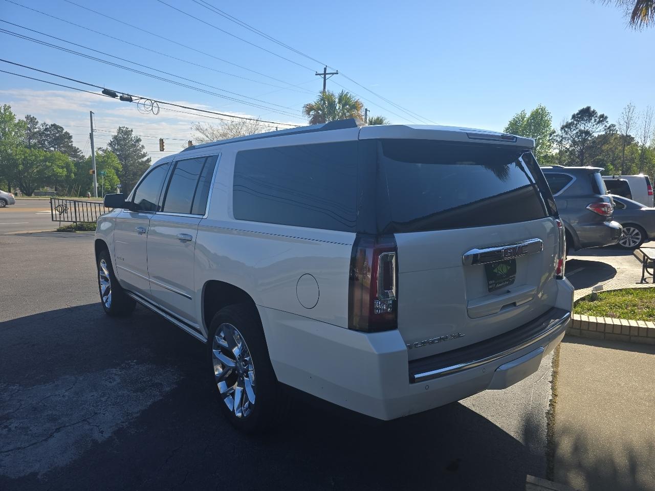 GMC Yukon XL 2WD 4dr Denali 2016
