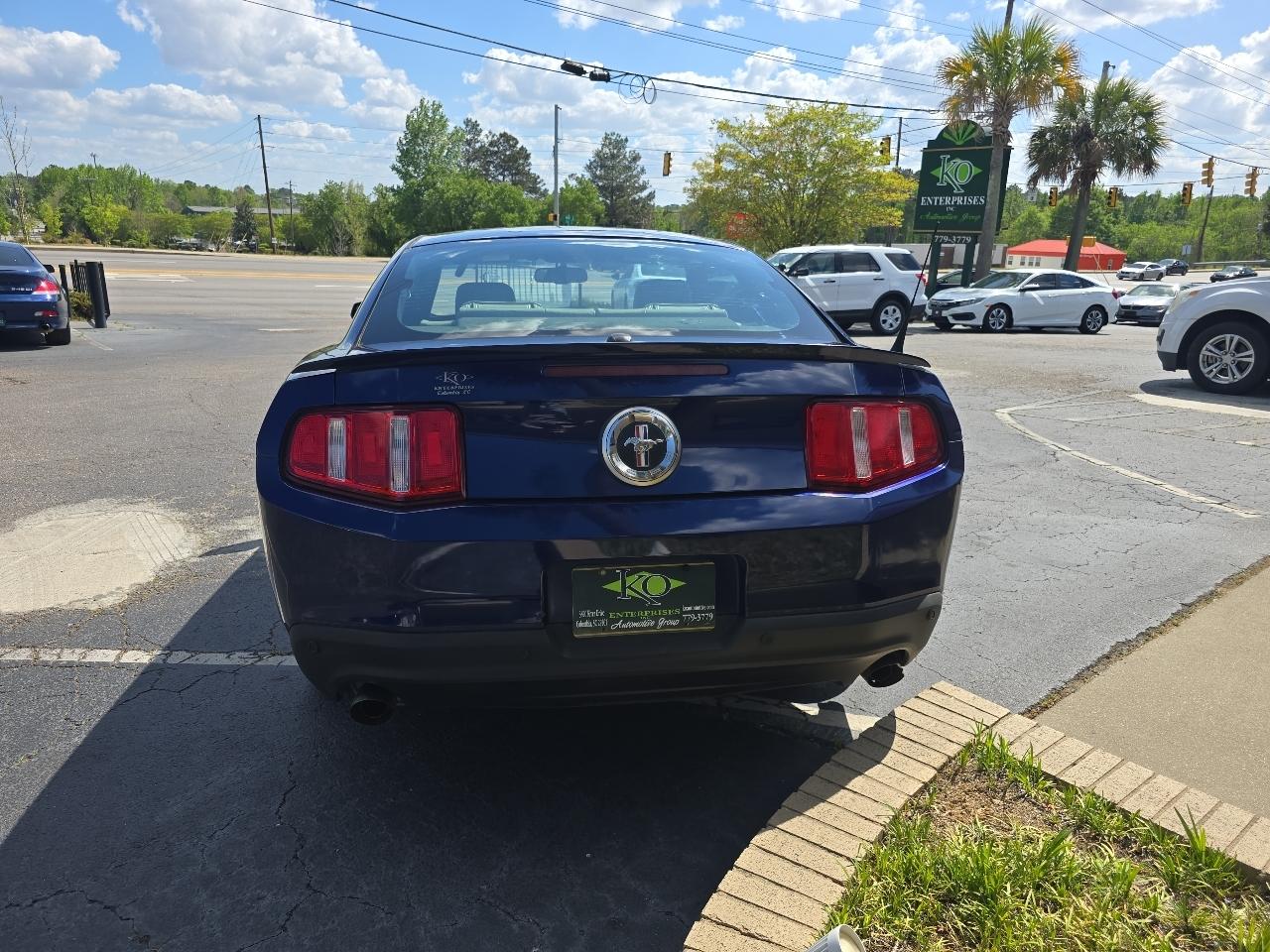 Ford Mustang 2dr Cpe V6 2012