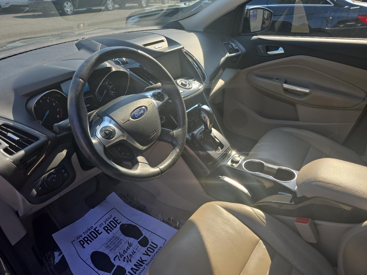 Ford Escape FWD 4dr Titanium 2015