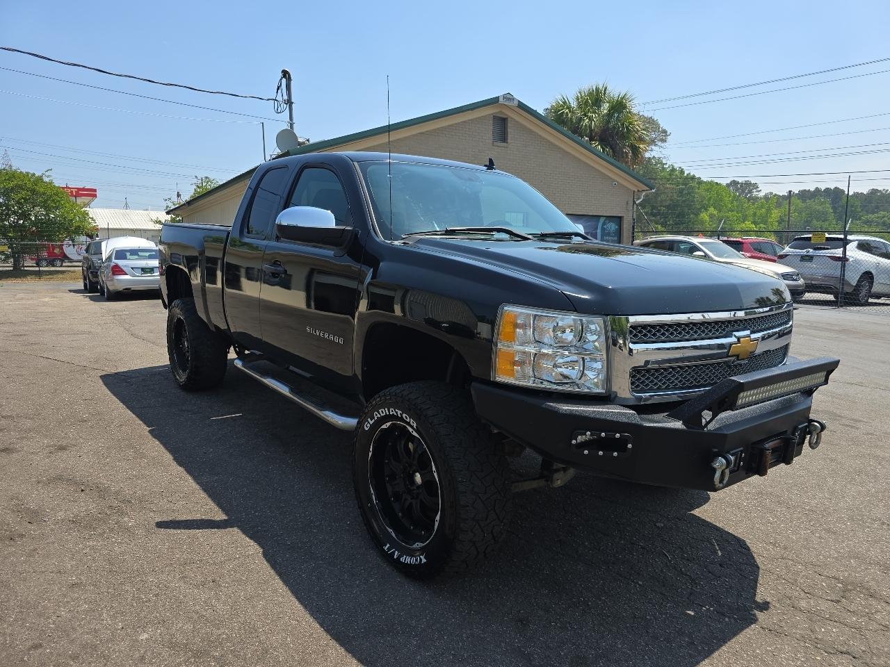 Chevrolet Silverado 1500 4WD Ext Cab 143.5" LT 2013