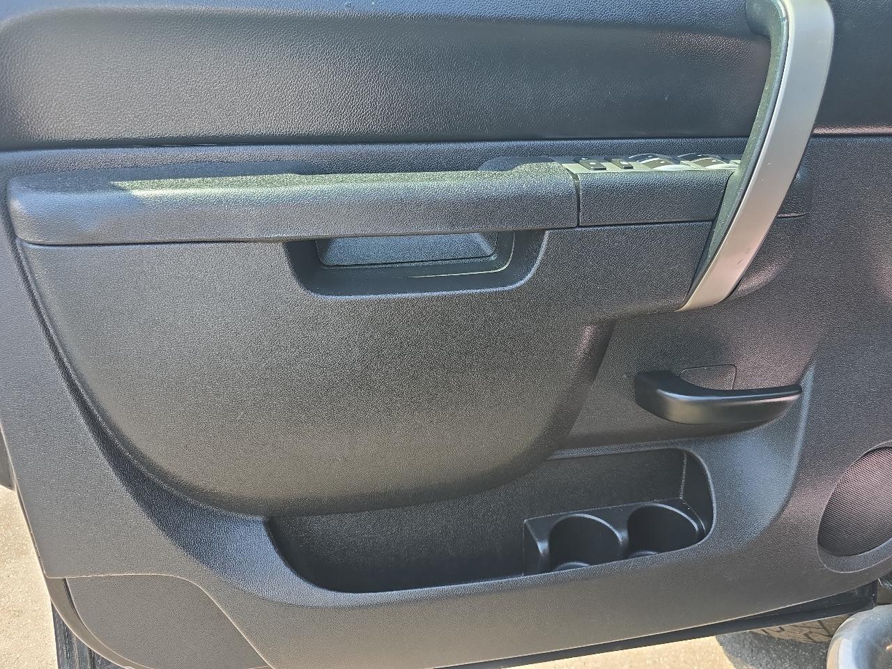 Chevrolet Silverado 1500 4WD Ext Cab 143.5" LT 2013