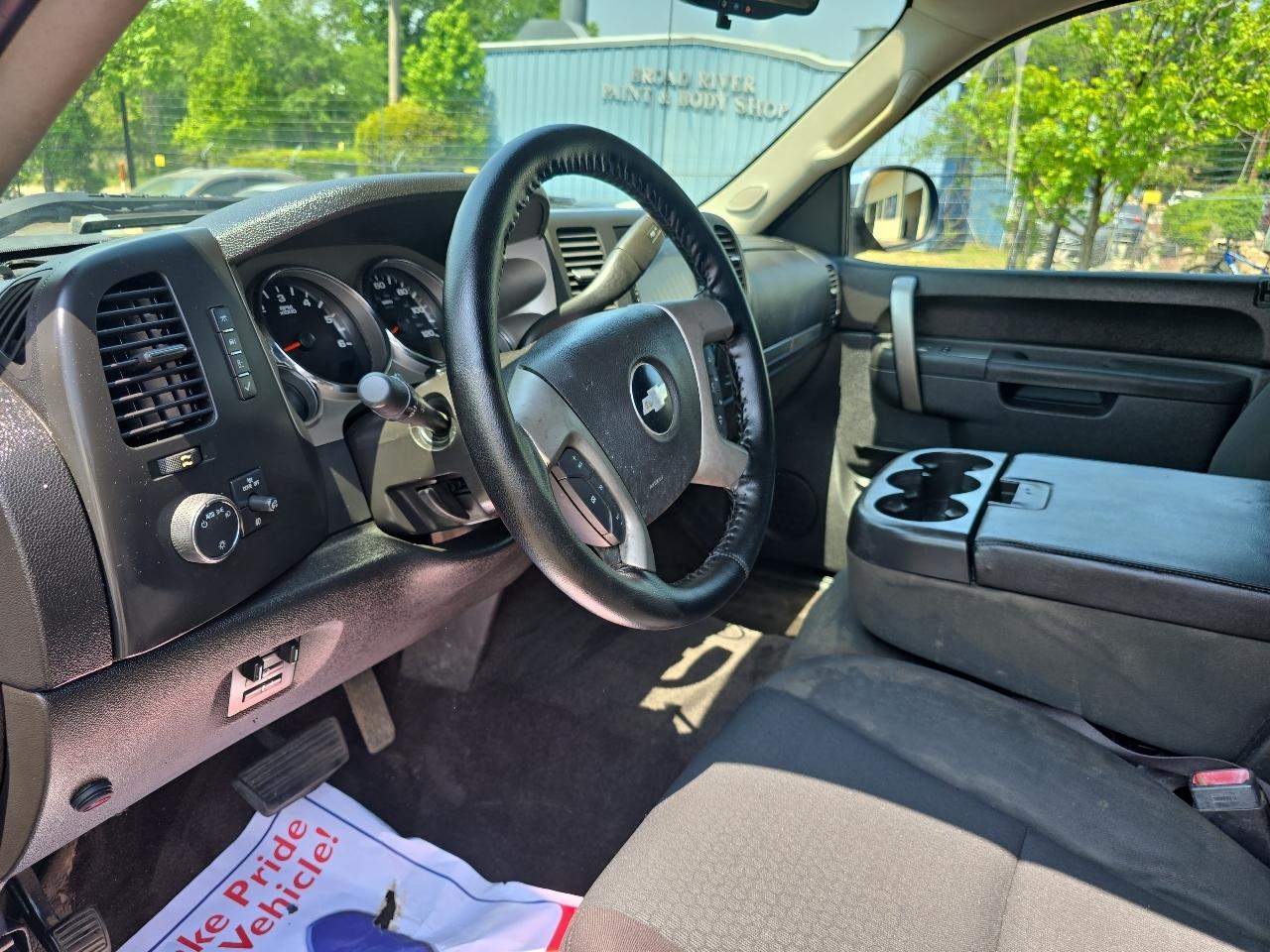 Chevrolet Silverado 1500 4WD Ext Cab 143.5" LT 2013