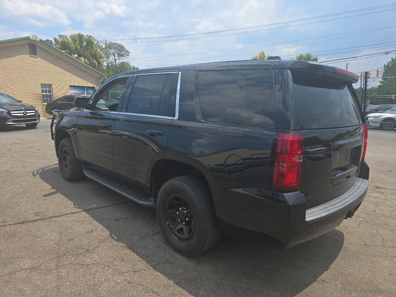 Chevrolet Tahoe 2WD 4dr Commercial 2020