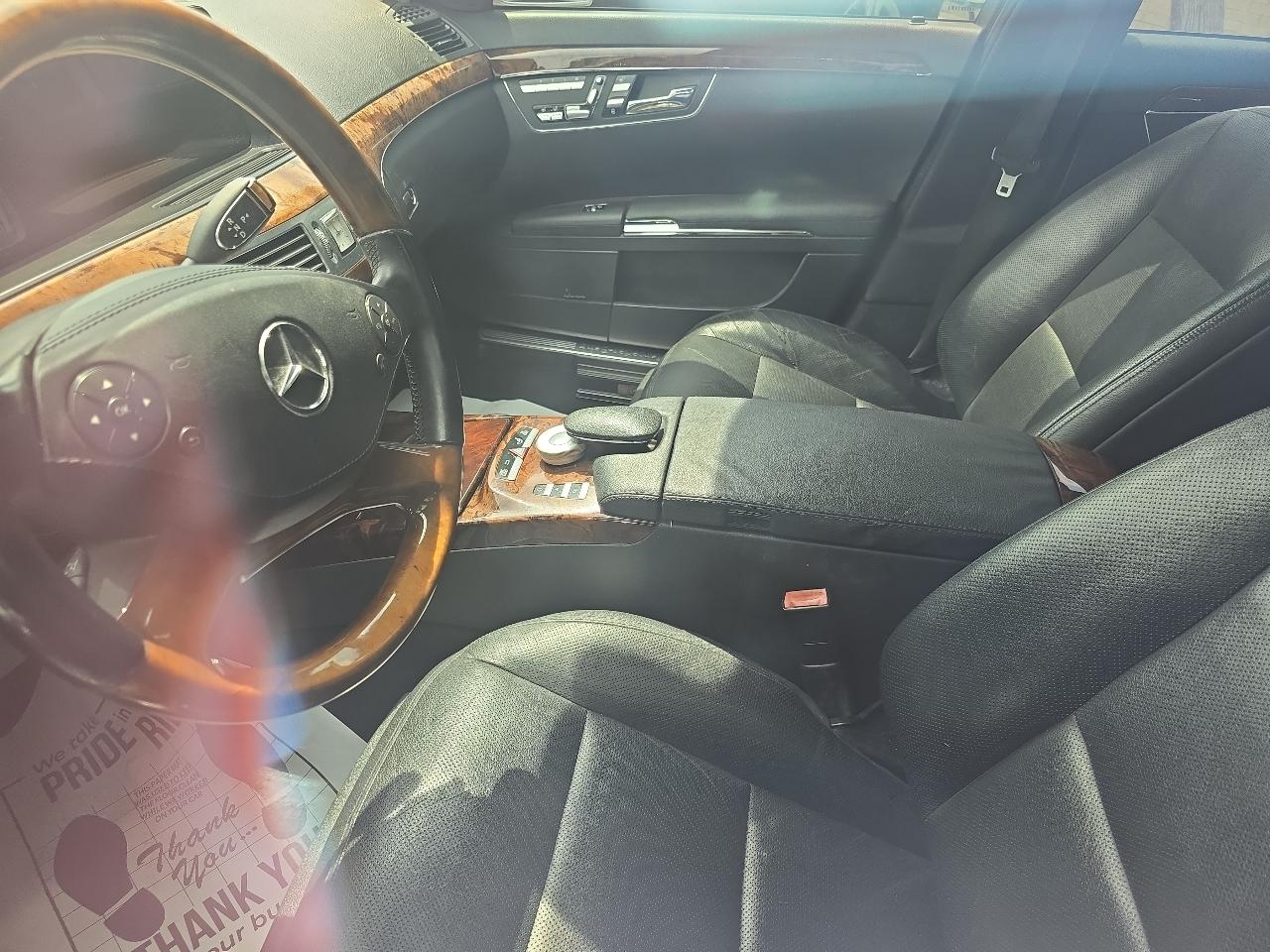 Mercedes-Benz S-Class 4dr Sdn S 550 RWD 2011