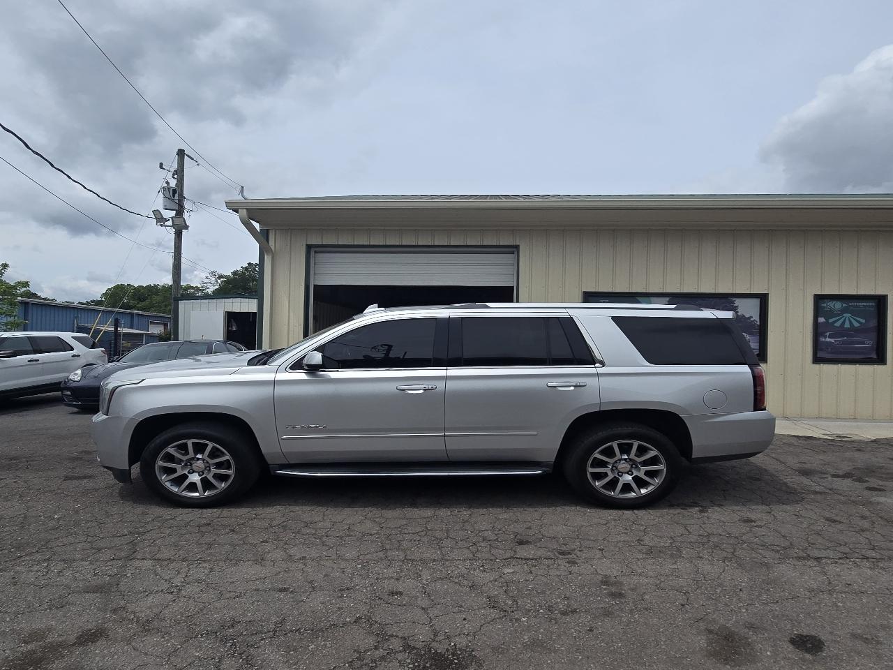 GMC Yukon 2WD 4dr Denali 2018
