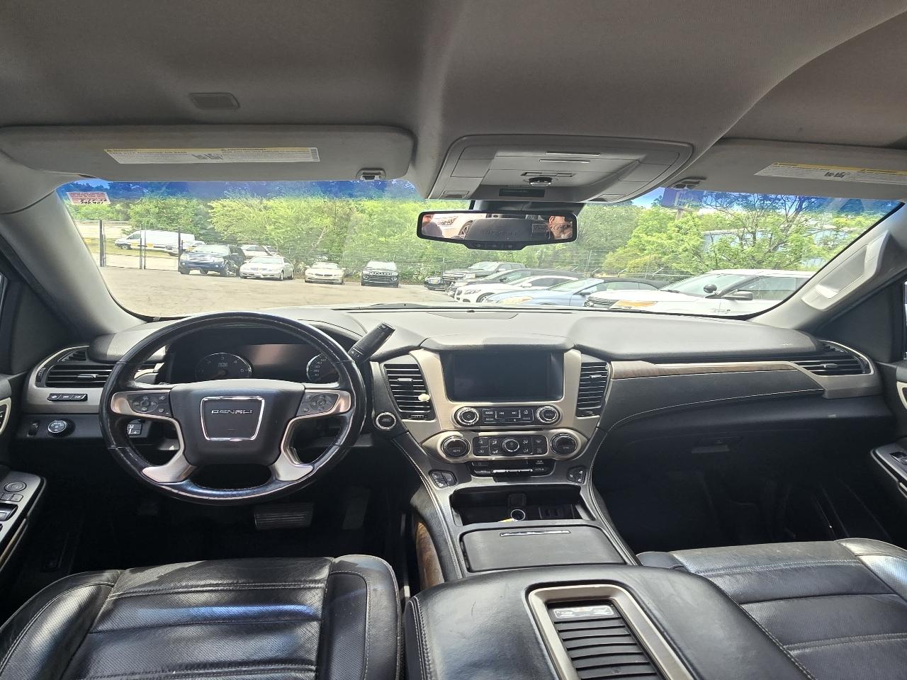 GMC Yukon 2WD 4dr Denali 2018