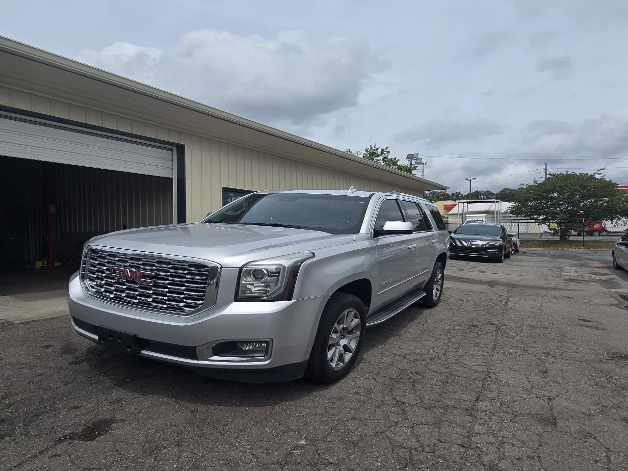 GMC Yukon 2WD 4dr Denali 2018