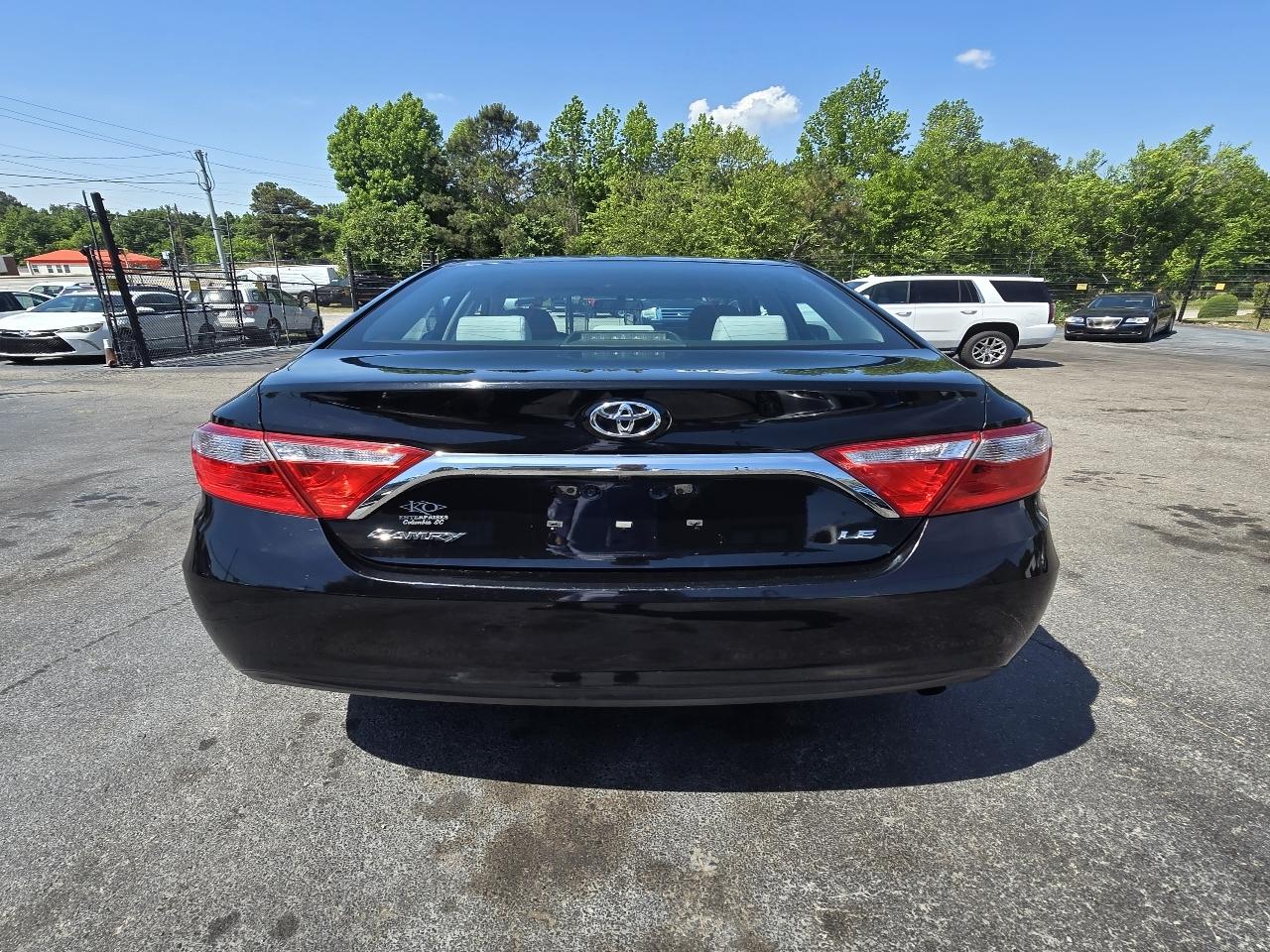 Toyota Camry 4dr Sdn I4 Auto SE w/Special Edition Pkg (Natl) 2016