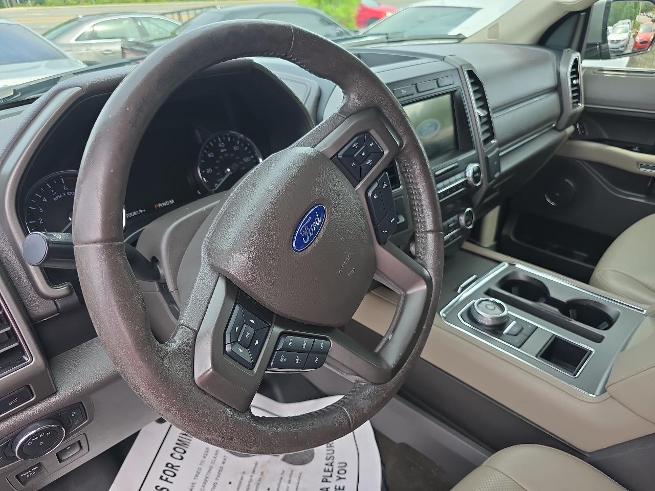 Ford Expedition XLT 4x2 2019