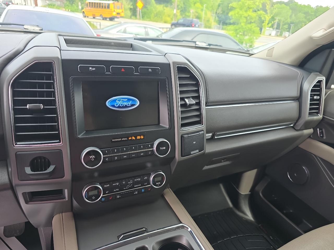 Ford Expedition XLT 4x2 2019
