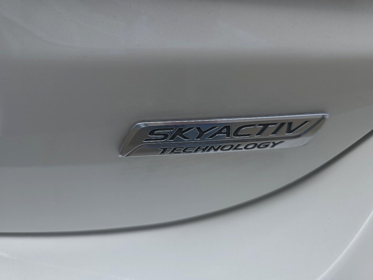 Mazda MAZDA6 4dr Sdn Man i Touring 2014