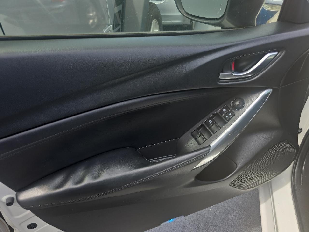 Mazda MAZDA6 4dr Sdn Man i Touring 2014