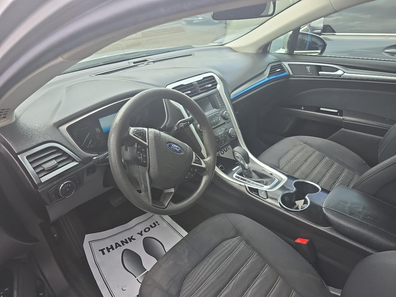 Ford Fusion 4dr Sdn SE FWD 2016