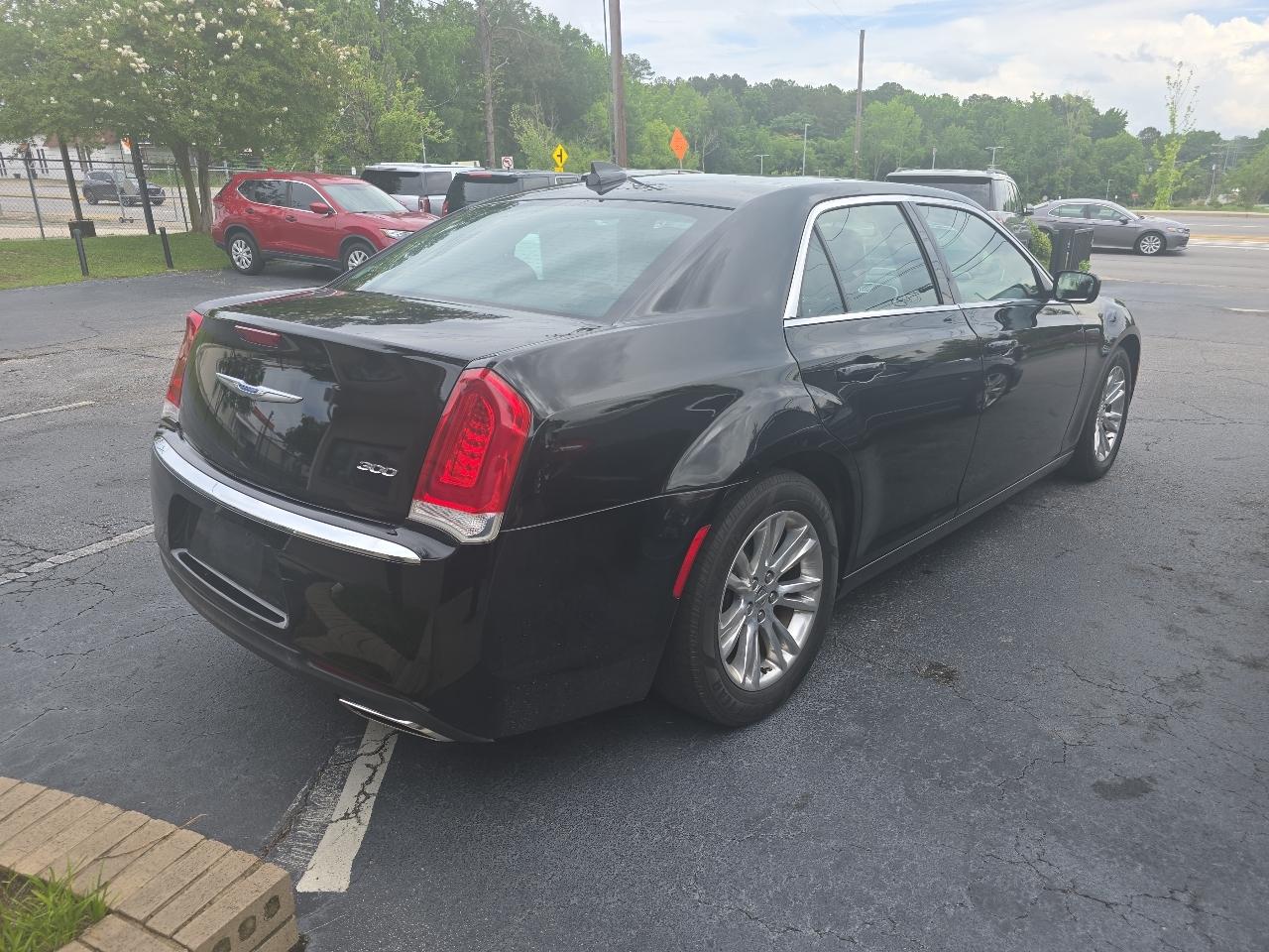 Chrysler 300 Touring L RWD 2020