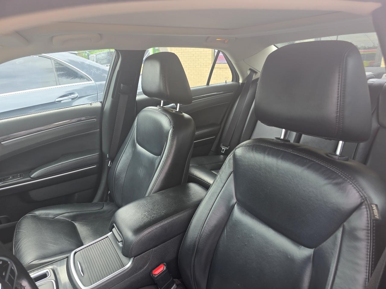 Chrysler 300 Touring L RWD 2020