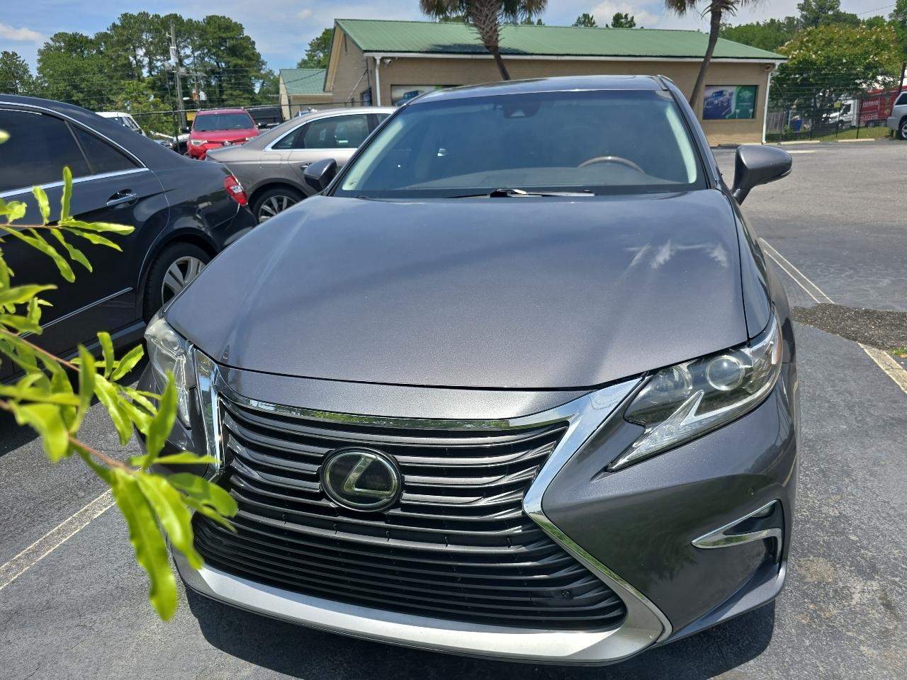 Lexus ES ES 350 FWD 2017