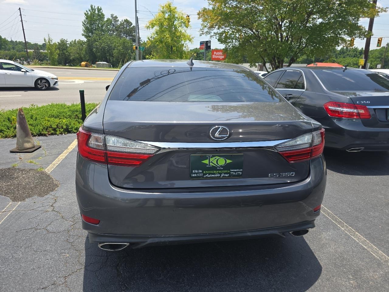 Lexus ES ES 350 FWD 2017