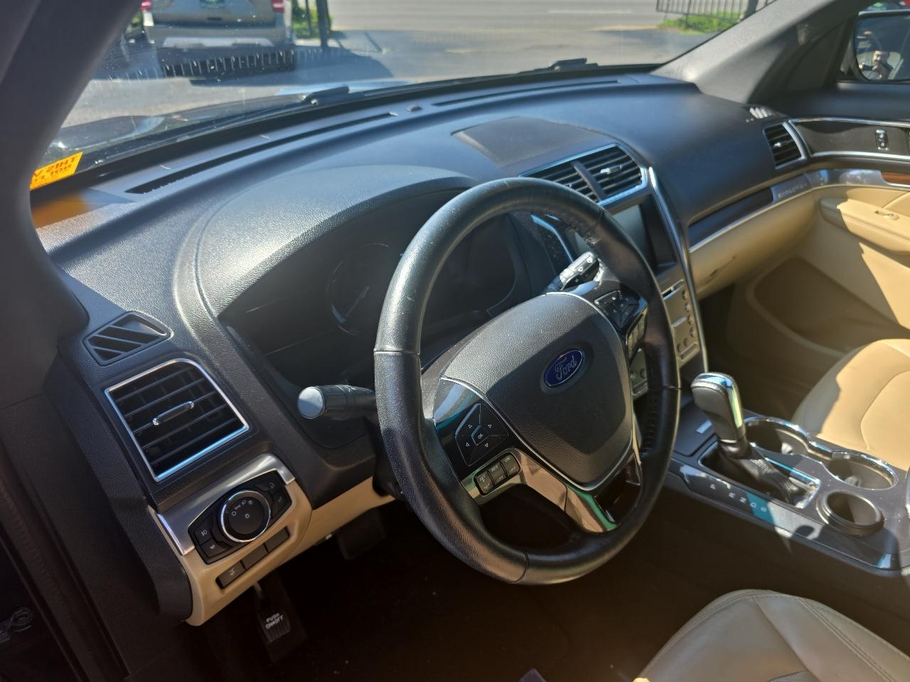 Ford Explorer FWD 4dr Limited 2016