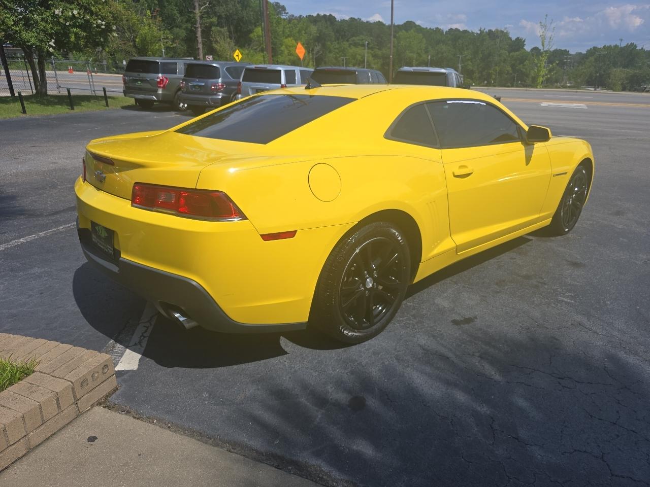Chevrolet Camaro 2dr Cpe LS w/2LS 2015