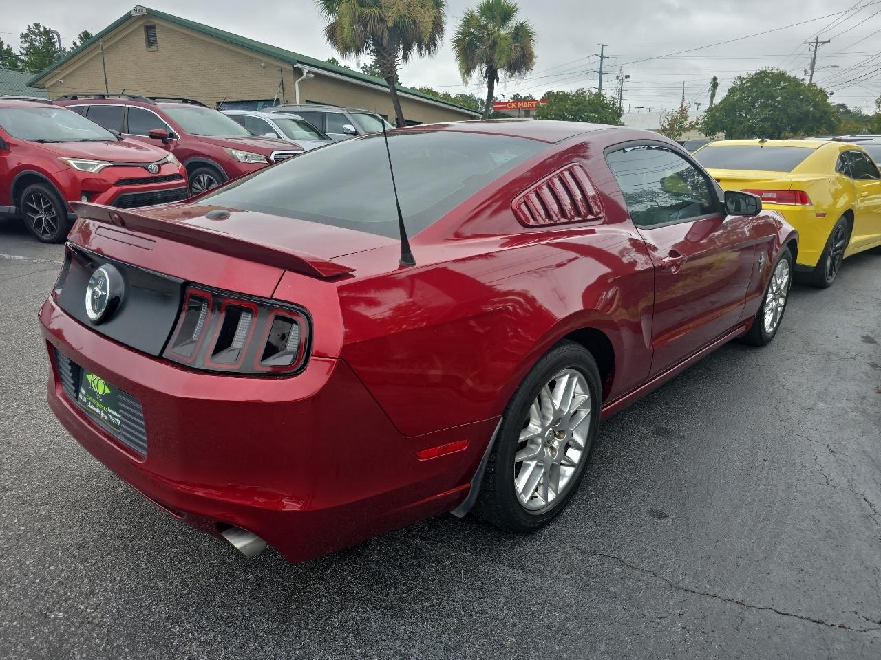 Ford Mustang 2dr Cpe V6 2014
