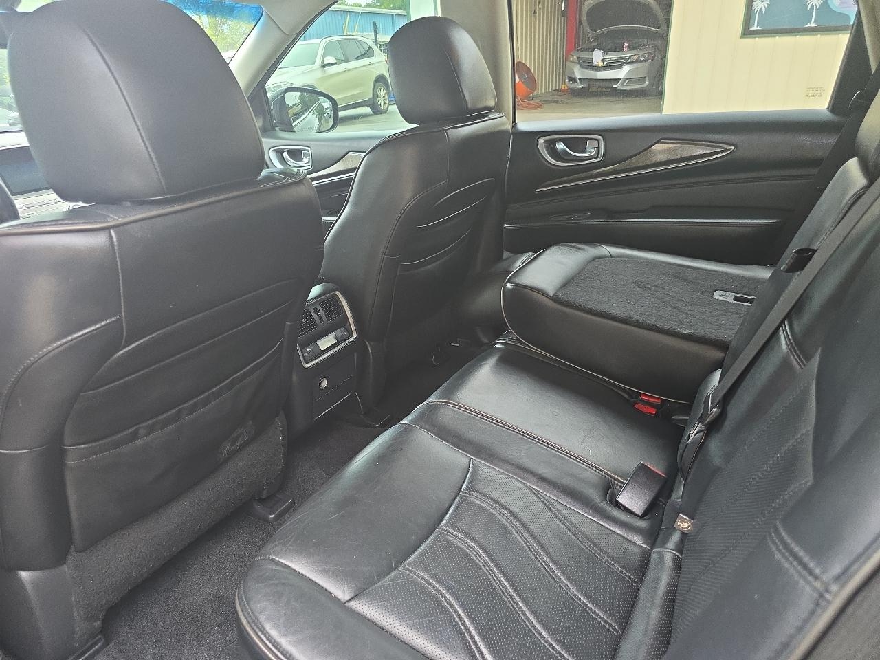 Infiniti QX60 AWD 4dr 2015