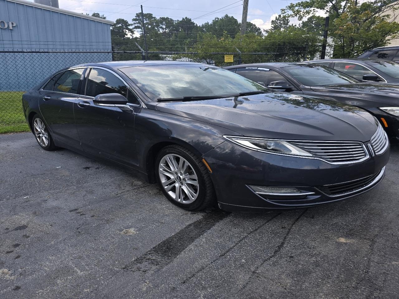 Lincoln MKZ 4dr Sdn FWD 2014