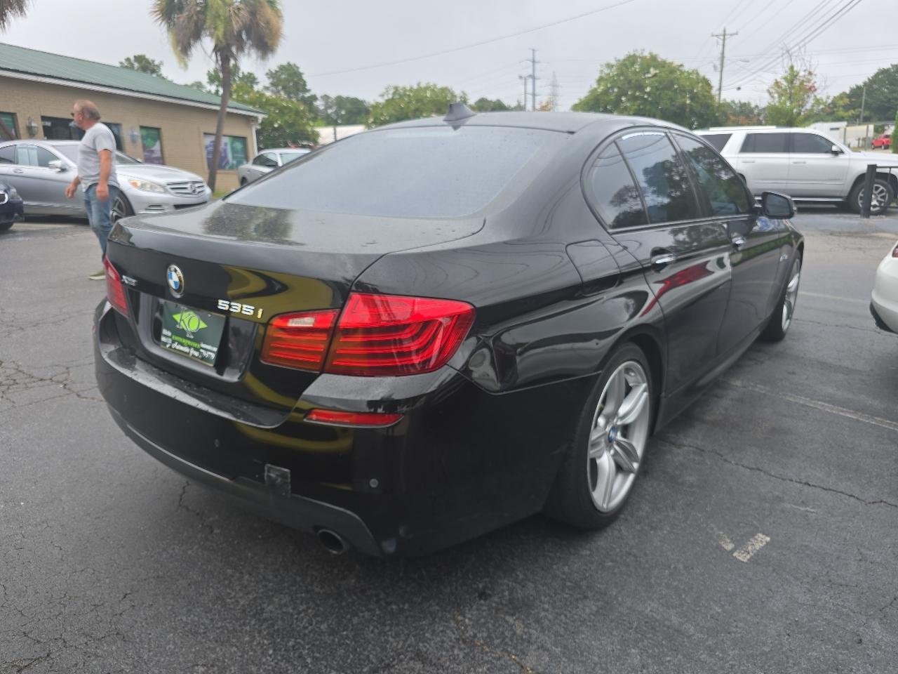 BMW 5 Series 4dr Sdn 535i xDrive AWD 2014