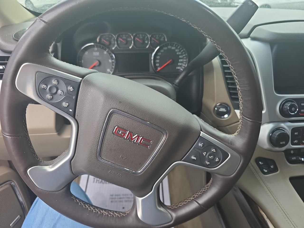 GMC Yukon XL 2WD 4dr SLT 2015