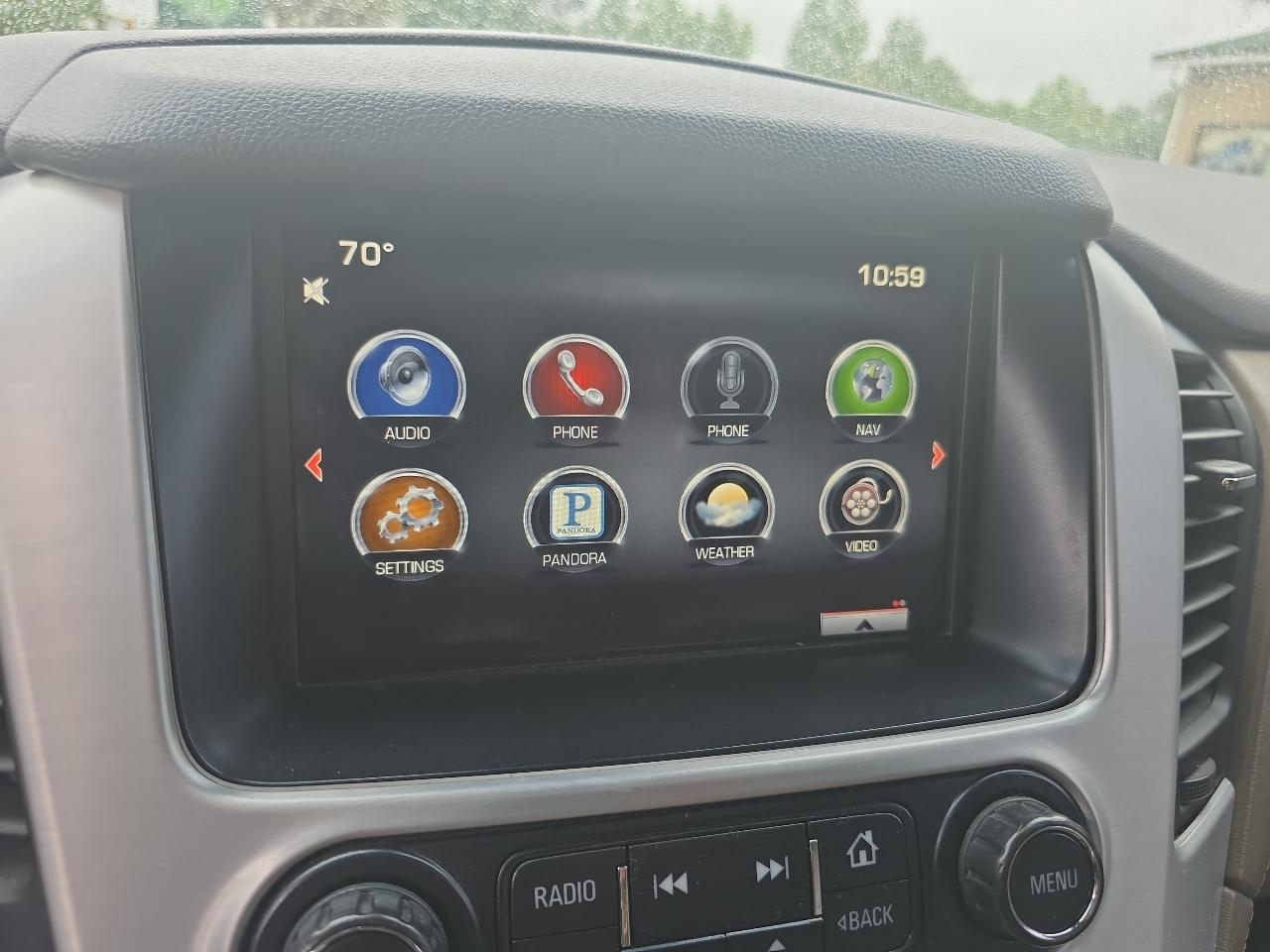 GMC Yukon XL 2WD 4dr SLT 2015