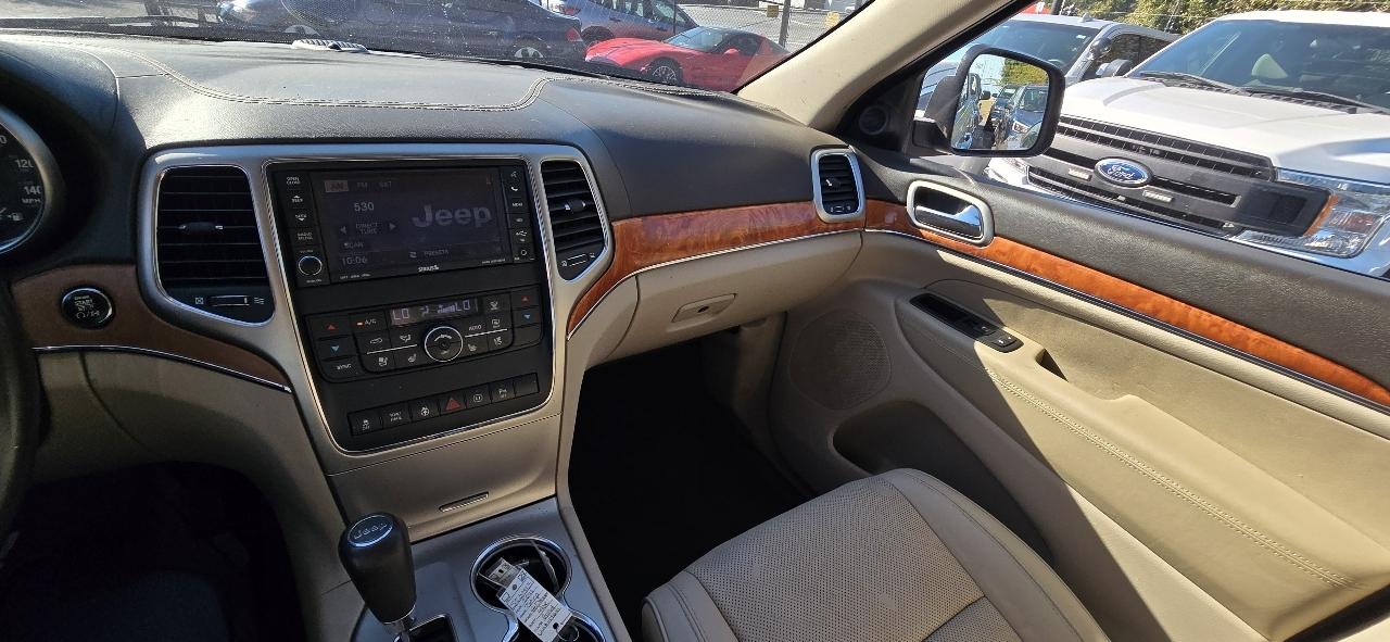 Jeep Grand Cherokee RWD 4dr Overland 2012