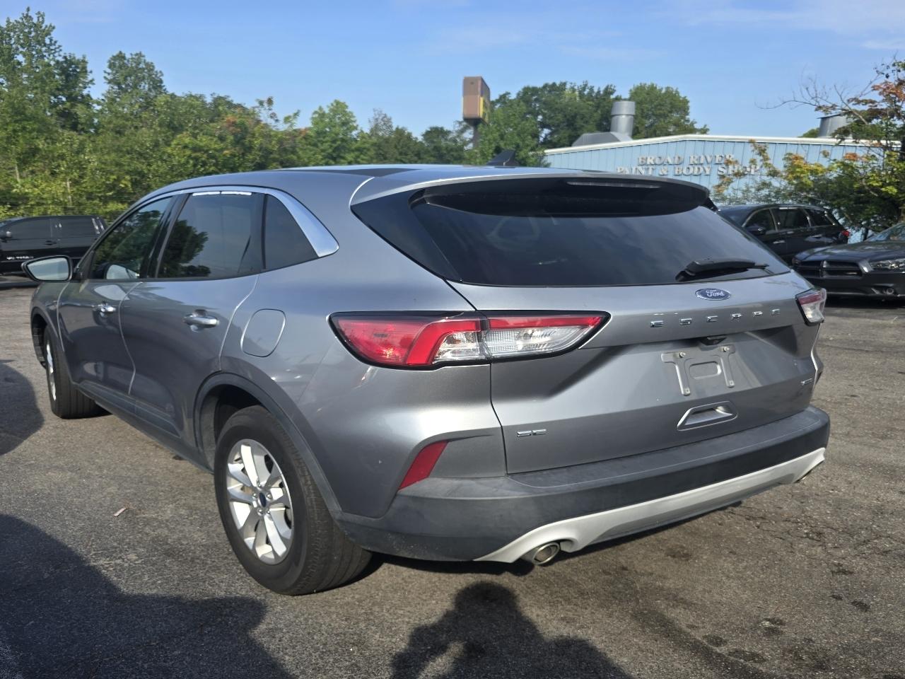 Ford Escape SE Hybrid FWD 2021