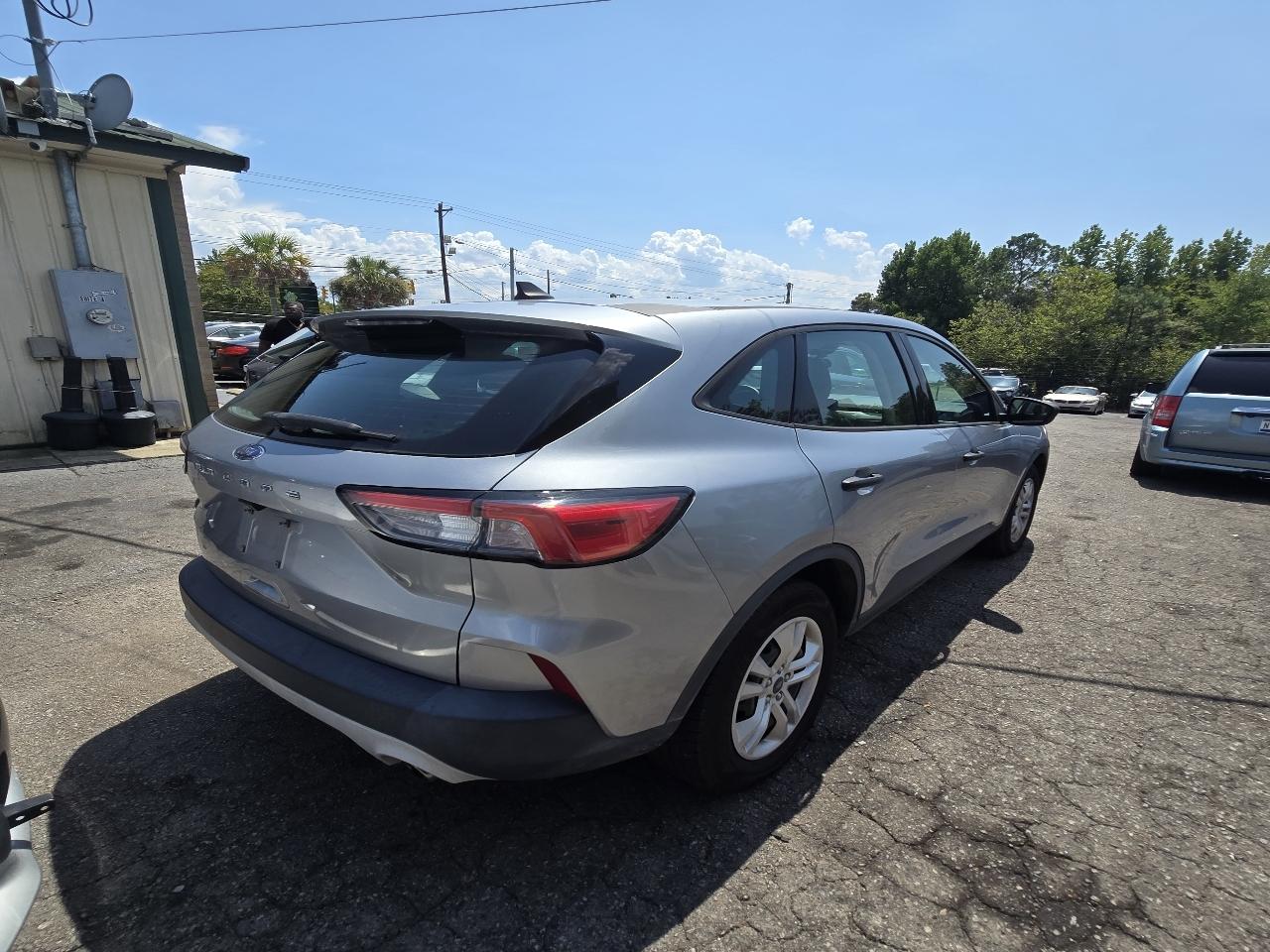 Ford Escape S FWD 2021
